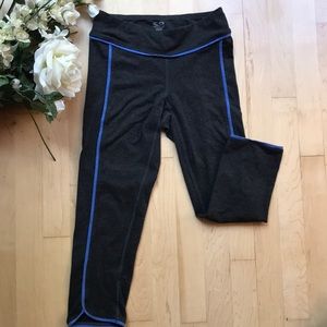 Champion Midi Leggings (h:26.5”, w:12.5”)